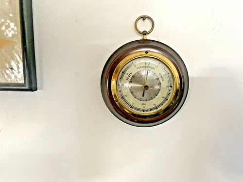 Barometer für wandbefestigung - barometer,
