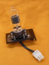 Heraeus Hanau Deuterium Lampe